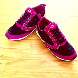 Juicy Couture Shoes Black/Fushia/Gold Size 7m